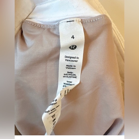 NWT Lululemon Track That Shorts Size 4 - Picture 7 of 12
